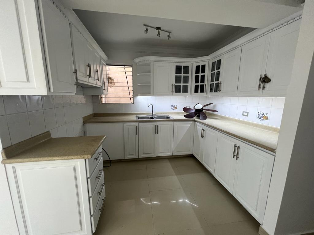 apartamentos - Apartamento en Venta, Sector  renacimiento , Santo Domingo 
 9