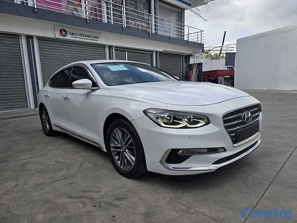 carros - HYUNDAI GRANDEUR 2018 BLANCO 3
