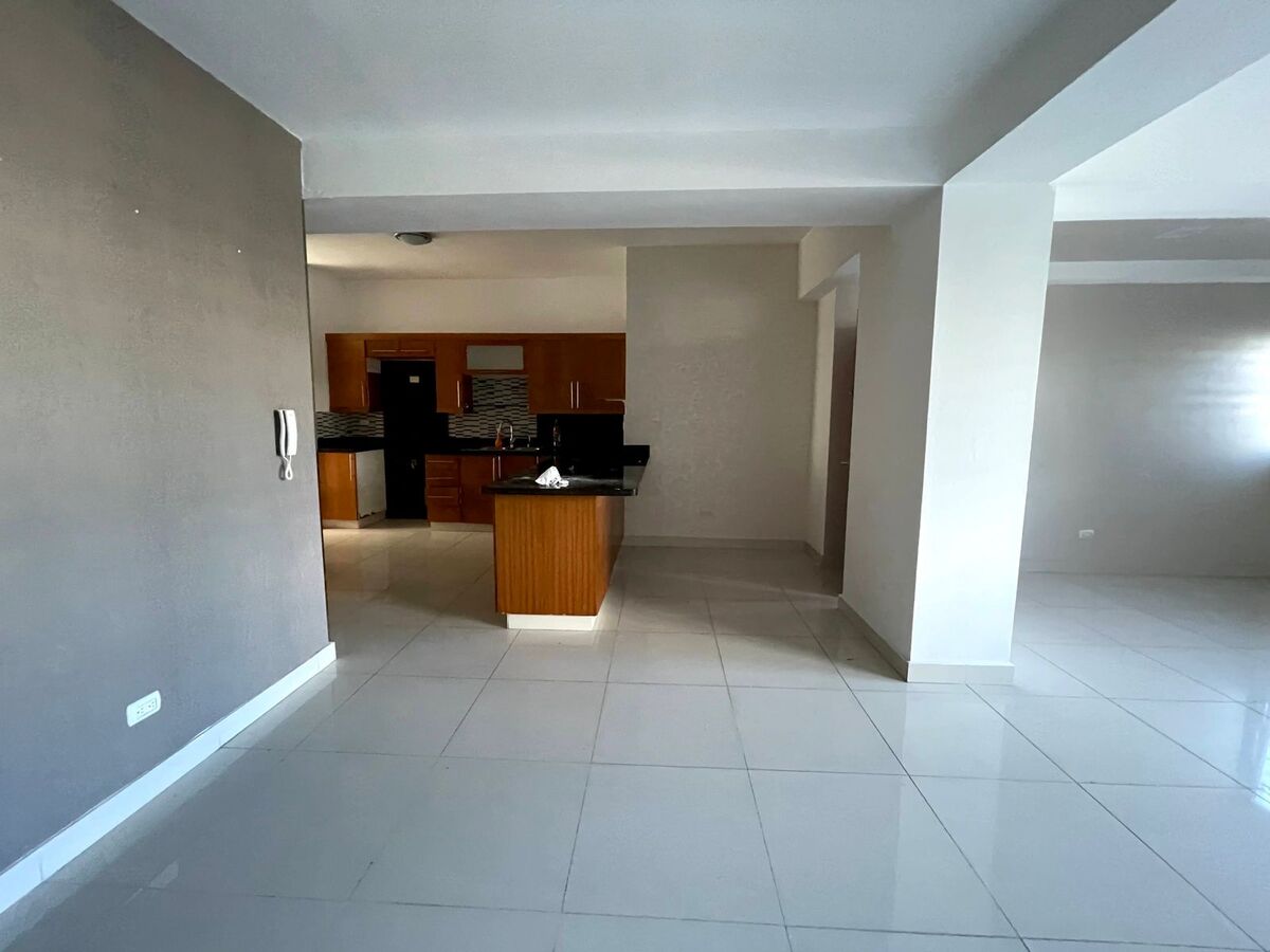 apartamentos - 🔵Apartamento 2do piso en gazcue  8