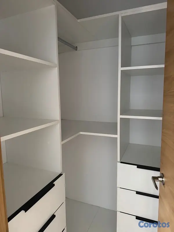 apartamentos - Tu nuevo hogar te espera – Amplio Penthouse en Alquiler. 4to - 5to nivel 7