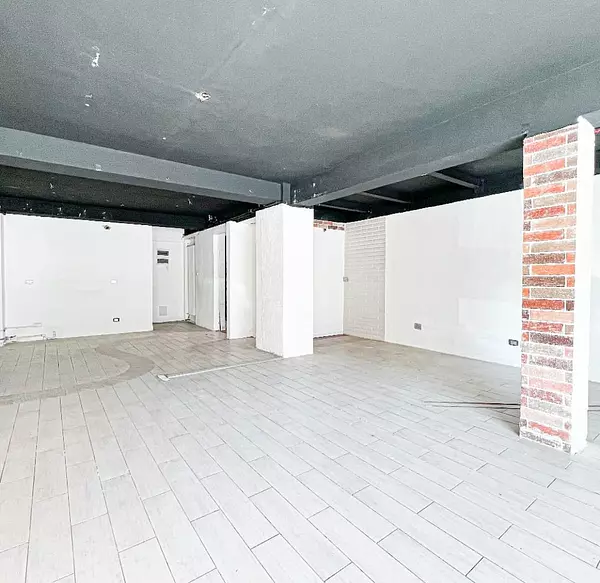 oficinas y locales comerciales - Local en Piantini primer nivel  4