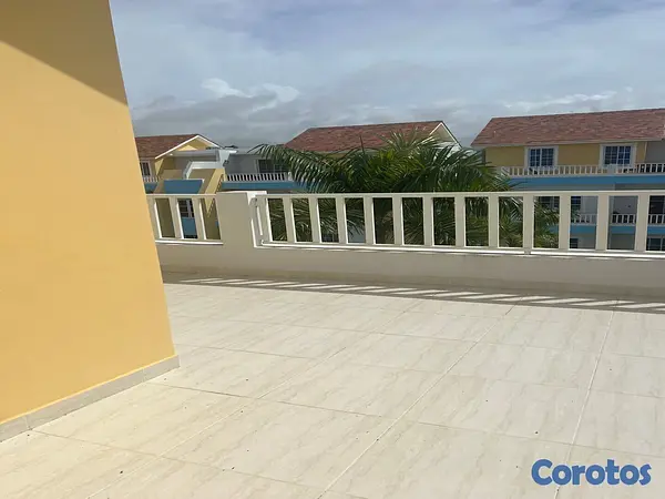 penthouses -  3 Bedroom Penthouse located at the picturesque  6