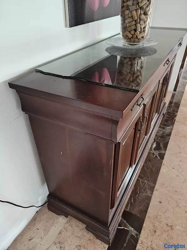 muebles y colchones - Se vende Credenza de Caoba 3