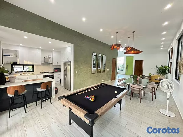 casas vacacionales y villas - venta de Villa de lujo con piscina y amueblada en Juan dolió metro country club  2