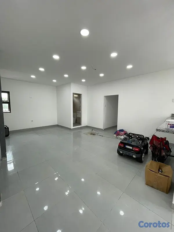 casas - Vendo Casa en Av. Independencia  4