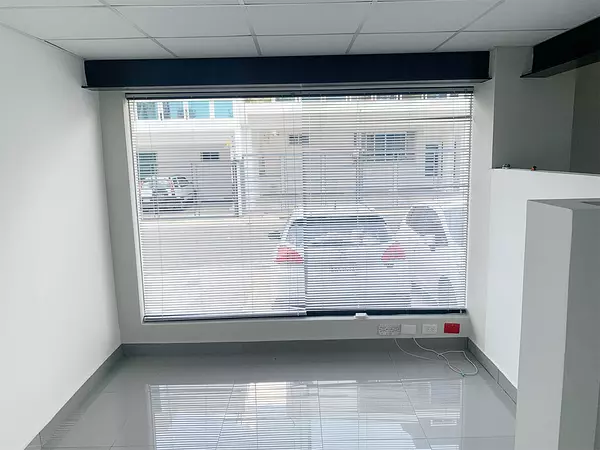 oficinas y locales comerciales - Oficina corporativa en los prados  2