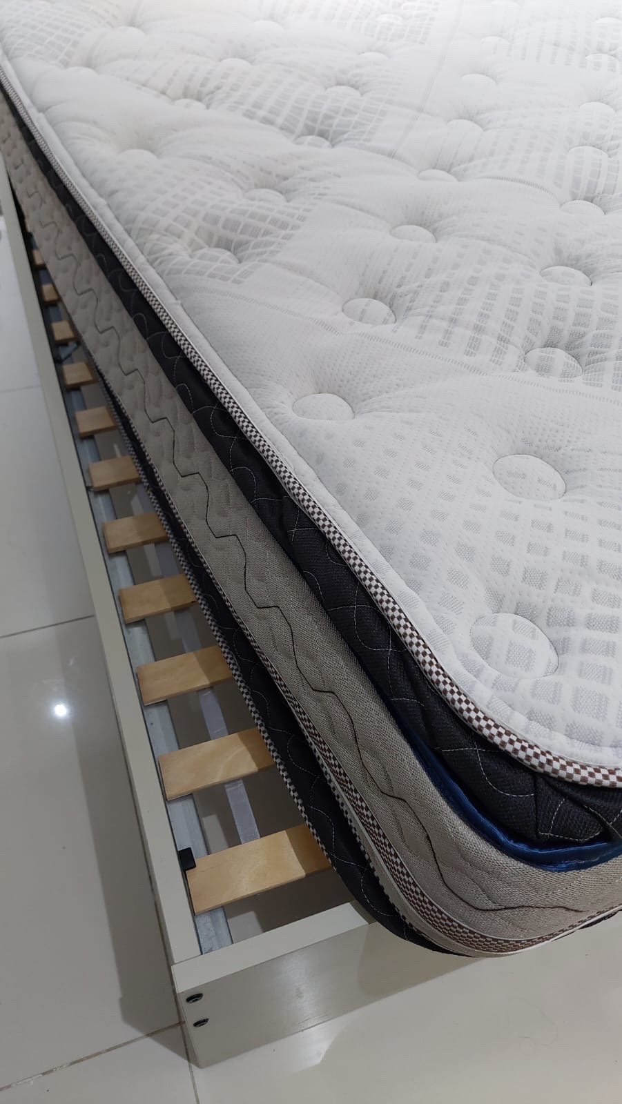 muebles y colchones - CAMA Y COLCHÓN TAMAÑO FULL 2