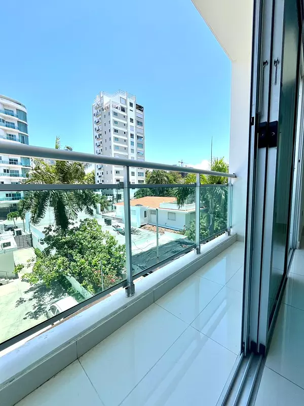 apartamentos - Alquilo apartamento con Línea Blanca en Piantini  8