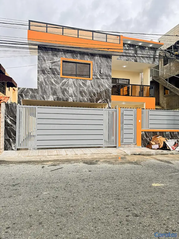 casas - venta de casa de lujo en la autopista de san isidro prado oriental  2