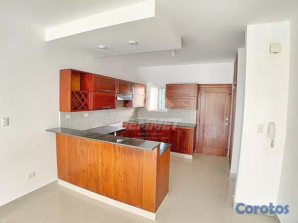 apartamentos - APARTAMENTO EN RENTA CON PARQUEO TECHADO CERROS GURABO SANTIAGO 5