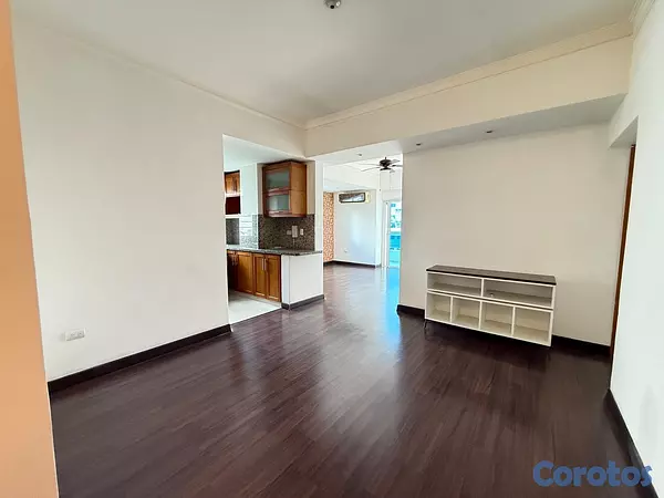 apartamentos - vendo Evaristo Morales dos habitacion2.5 baños dos parque balcón servicio  2