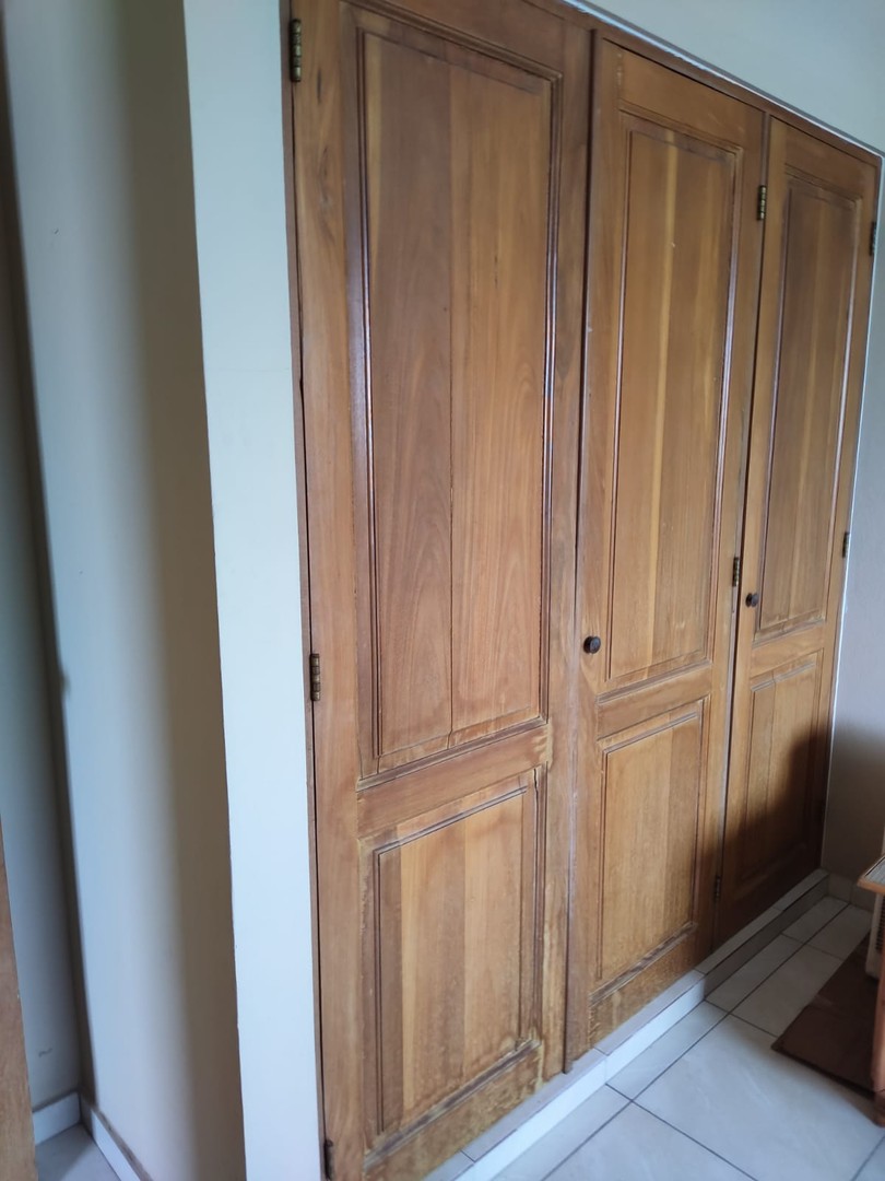 apartamentos - VENDO Excelente oportunidad en la Zona Universitaria! 3er nivel, 124 m. 1