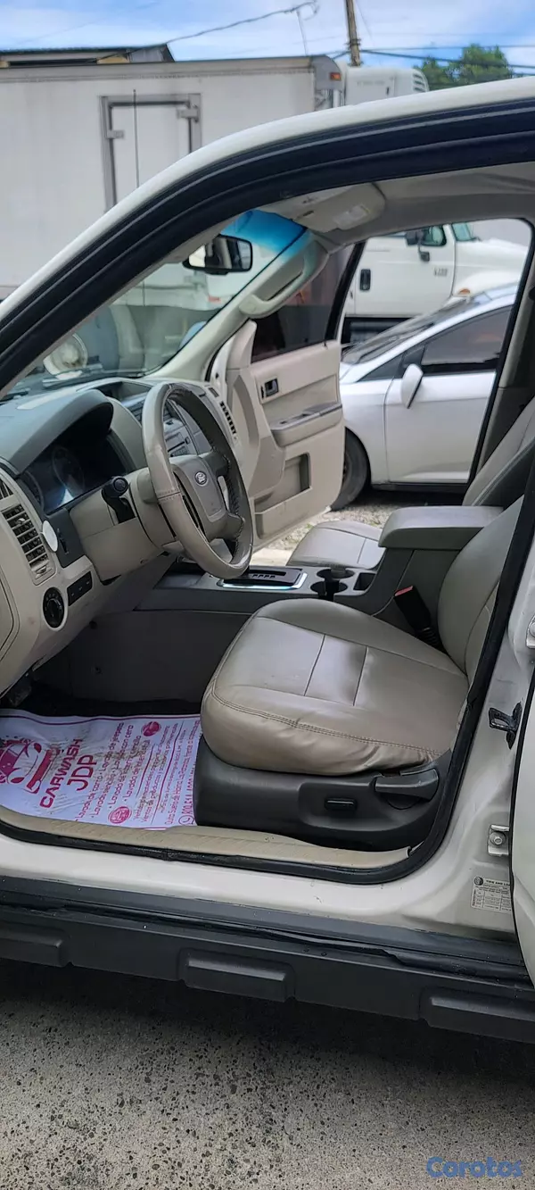 jeepetas y camionetas - FORD ESCAPE XLT 2012 4