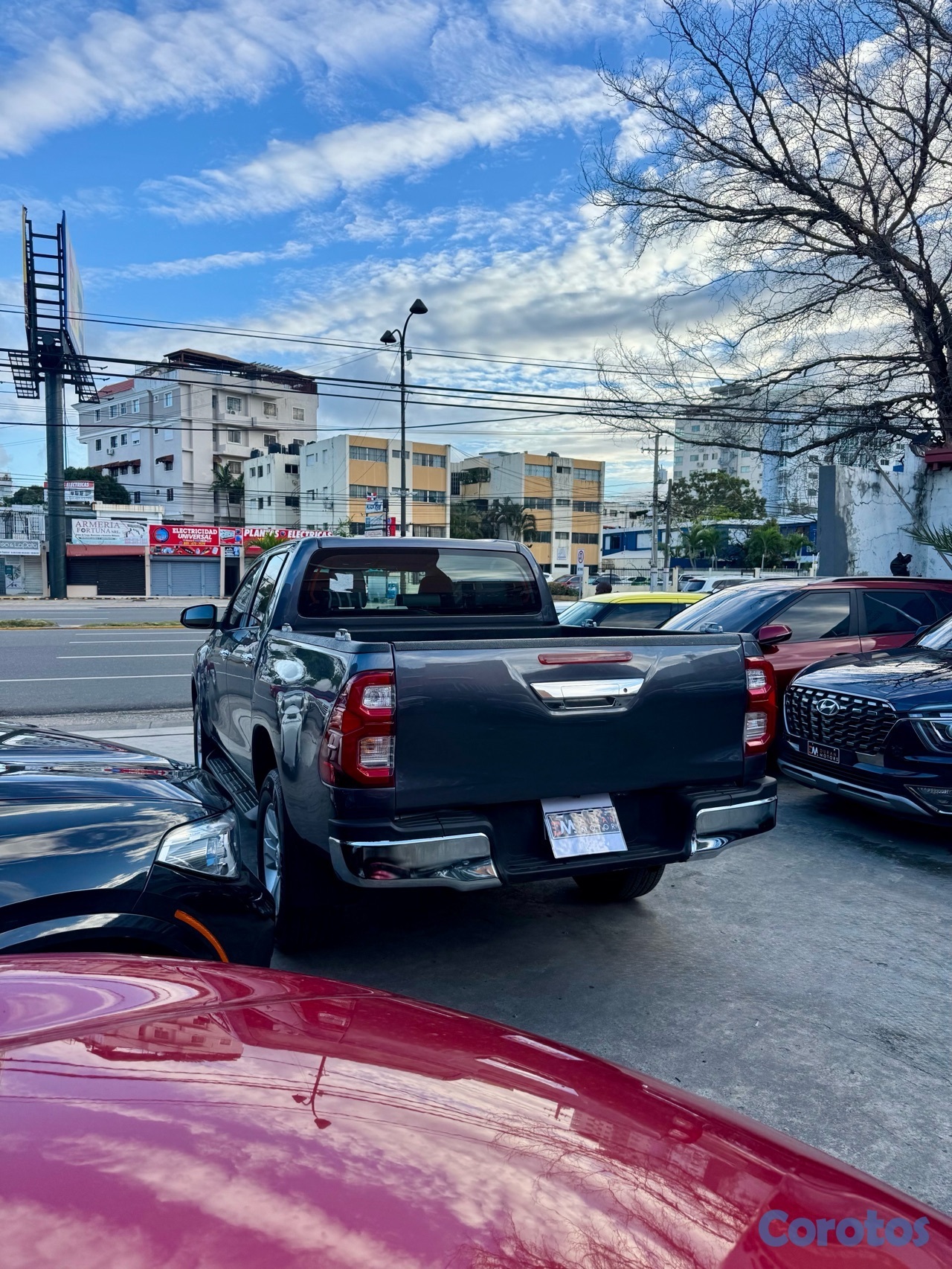 jeepetas y camionetas - Toyota Hilux SRV 2016 8