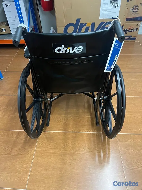 Salud y Equipamiento Médico - Silla de ruedas  3