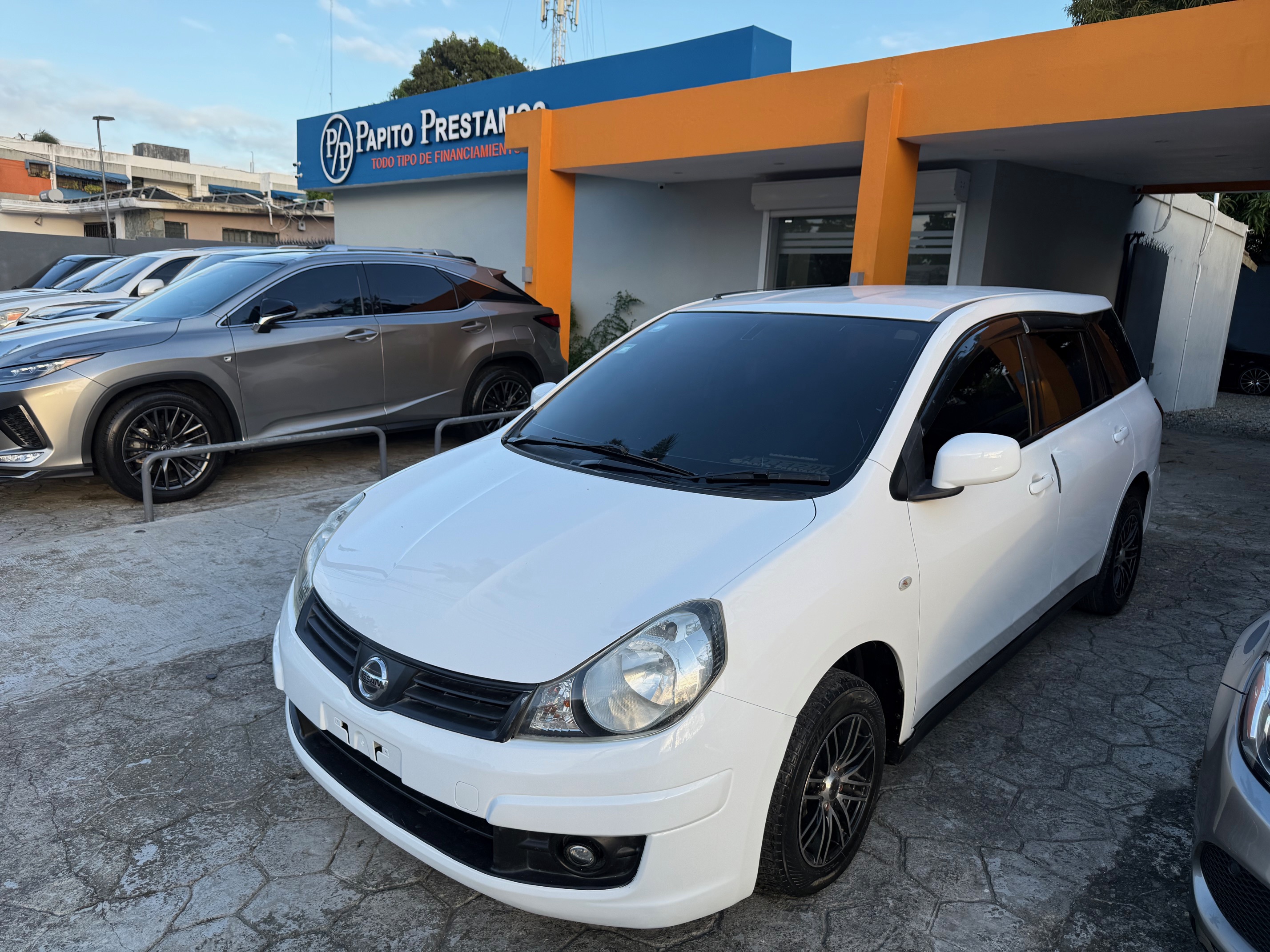 carros - Nissan AD 2016 0