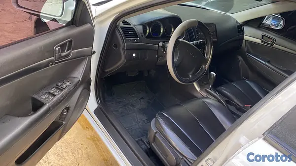 carros - Hyundai n20 5