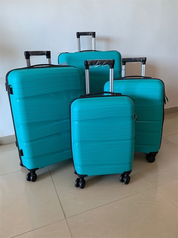 carteras y maletas - Set de maletas de goma ligera. ALTA CALIDAD. Nuevas al por mayor y detalle.
