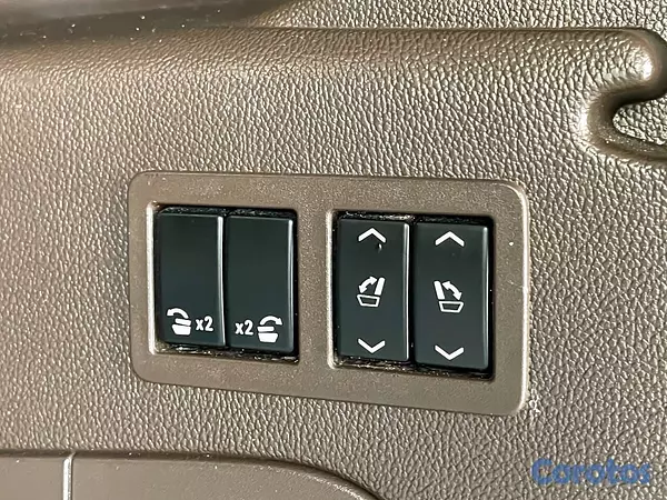 jeepetas y camionetas - Chevrolet Suburban Premier 2017 4