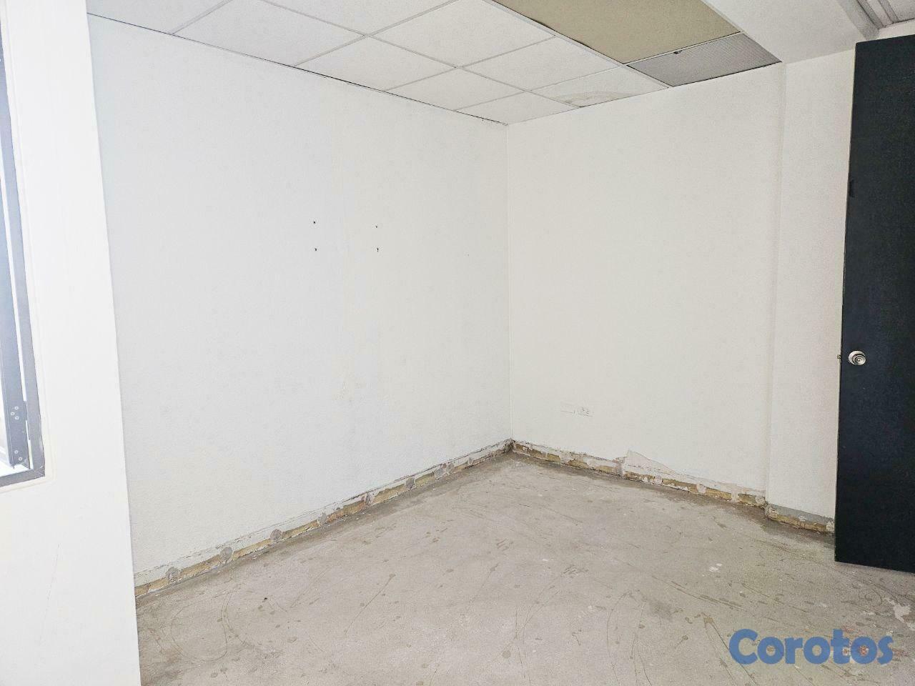 oficinas y locales comerciales - Local para oficina en alquiler Evaristo Morales 4