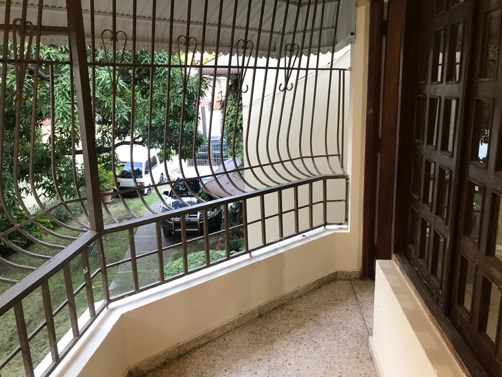 apartamentos - Apartamento Segundo Nivel, Ens. Quisqueya (O.K) 7