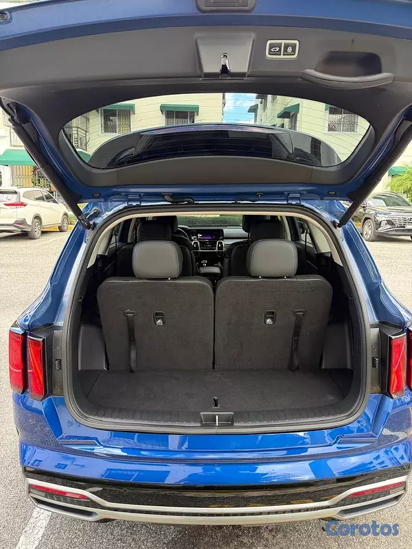 jeepetas y camionetas - Kia Sorento SX 2022 Azul 10