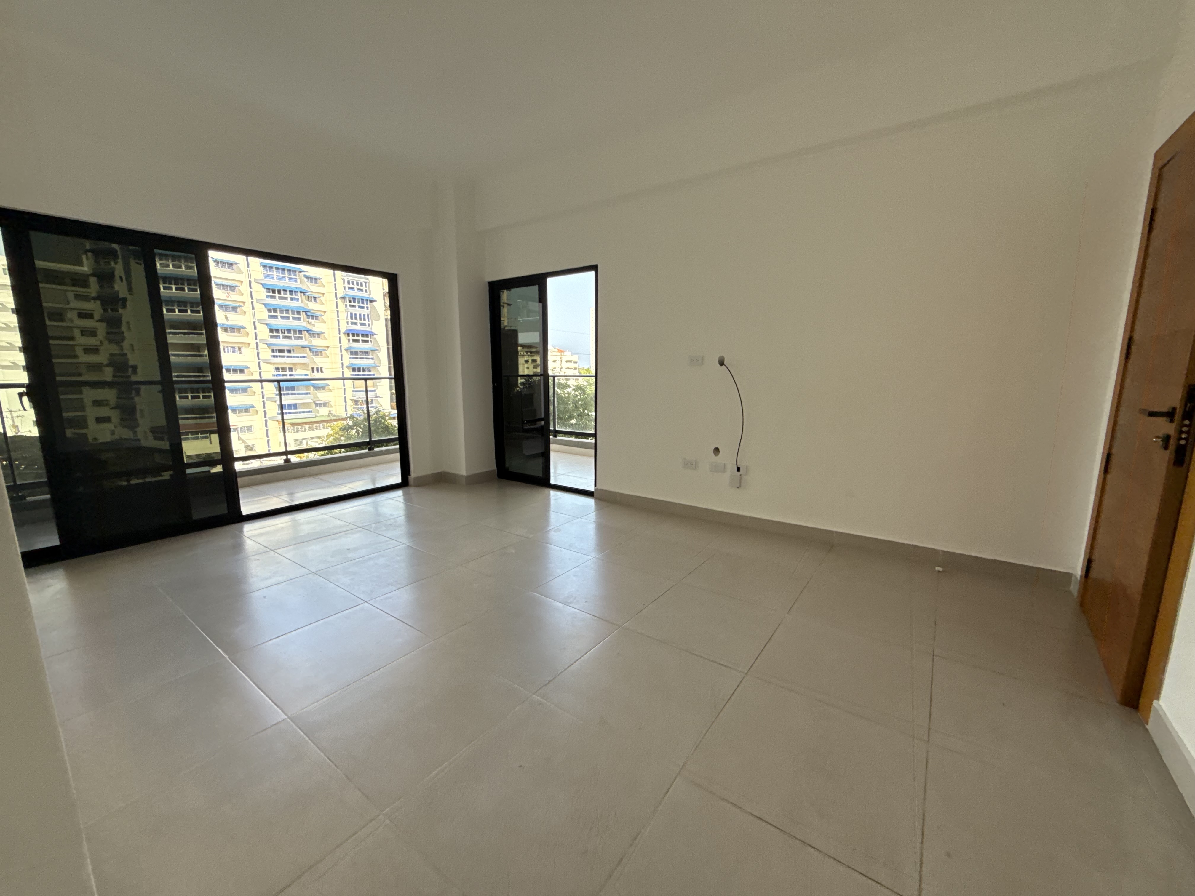 apartamentos - Alquiló Bella vista Sur ,  con línea blanca precio 3