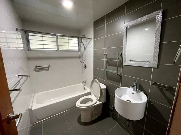 apartamentos - 🔵Apartamento 2do piso en gazcue  6