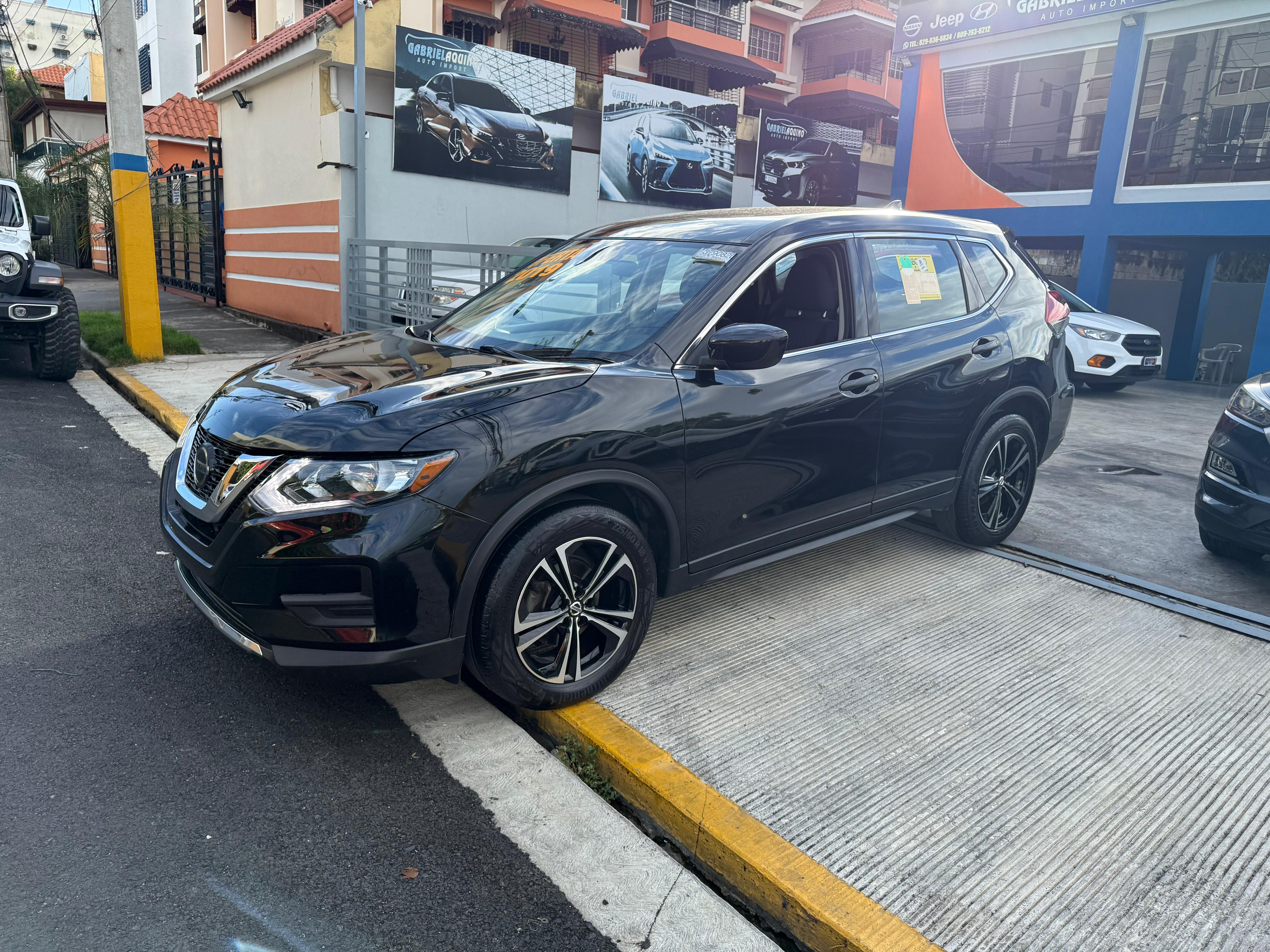 otros vehiculos - NISSAN ROGUE S 