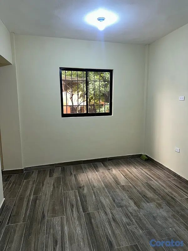 apartamentos - Dos habitaciones 30 de mayo no parqueo 8