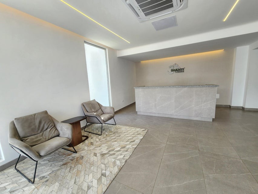 apartamentos - Apartamento en Evaristo Morales de Dos Habitaciones 1