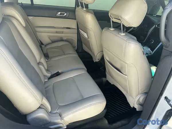jeepetas y camionetas - Ford explorer XLT 2013  8