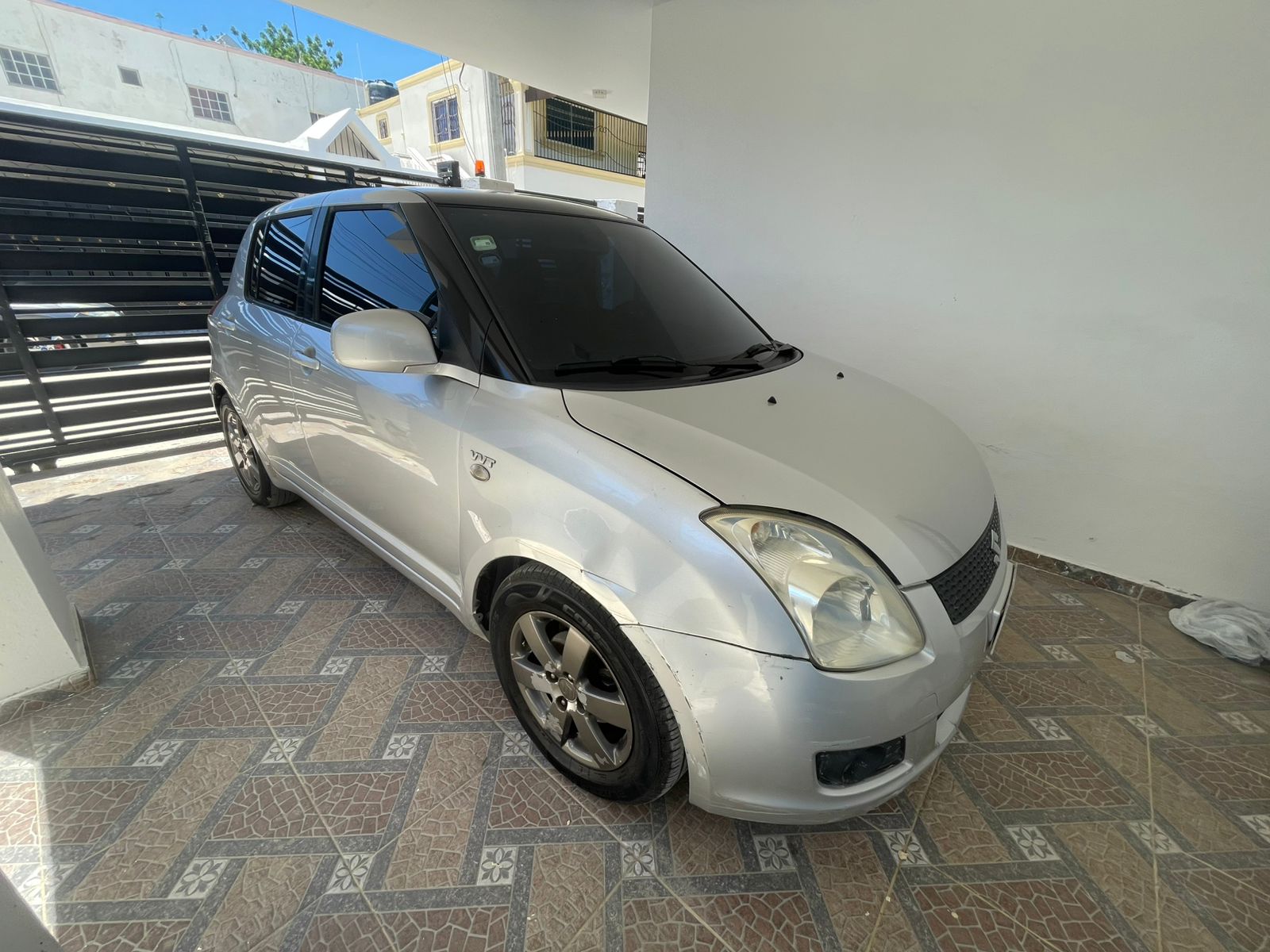 carros - suzuki Swift 2009 3