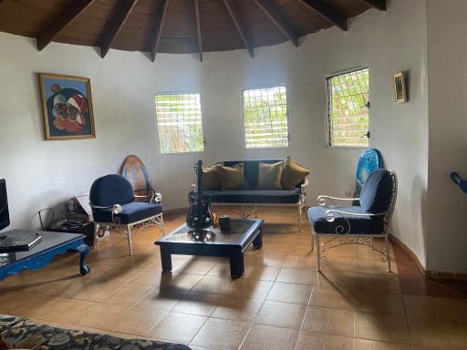 apartamentos - Alquilo apartamento, Arrollo Hondo3 
Cerca de la Embajada Americana 
 2do Nivel
 0