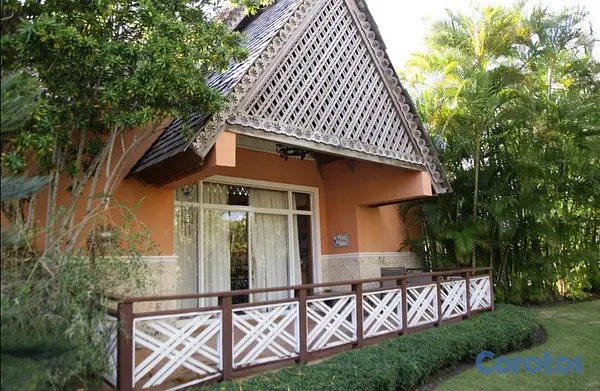 casas vacacionales y villas - Venta: Excelente villa en Guavaberry, frente al ca 17
