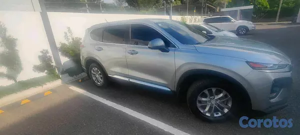 jeepetas y camionetas - hiunday santa fe 2020 4