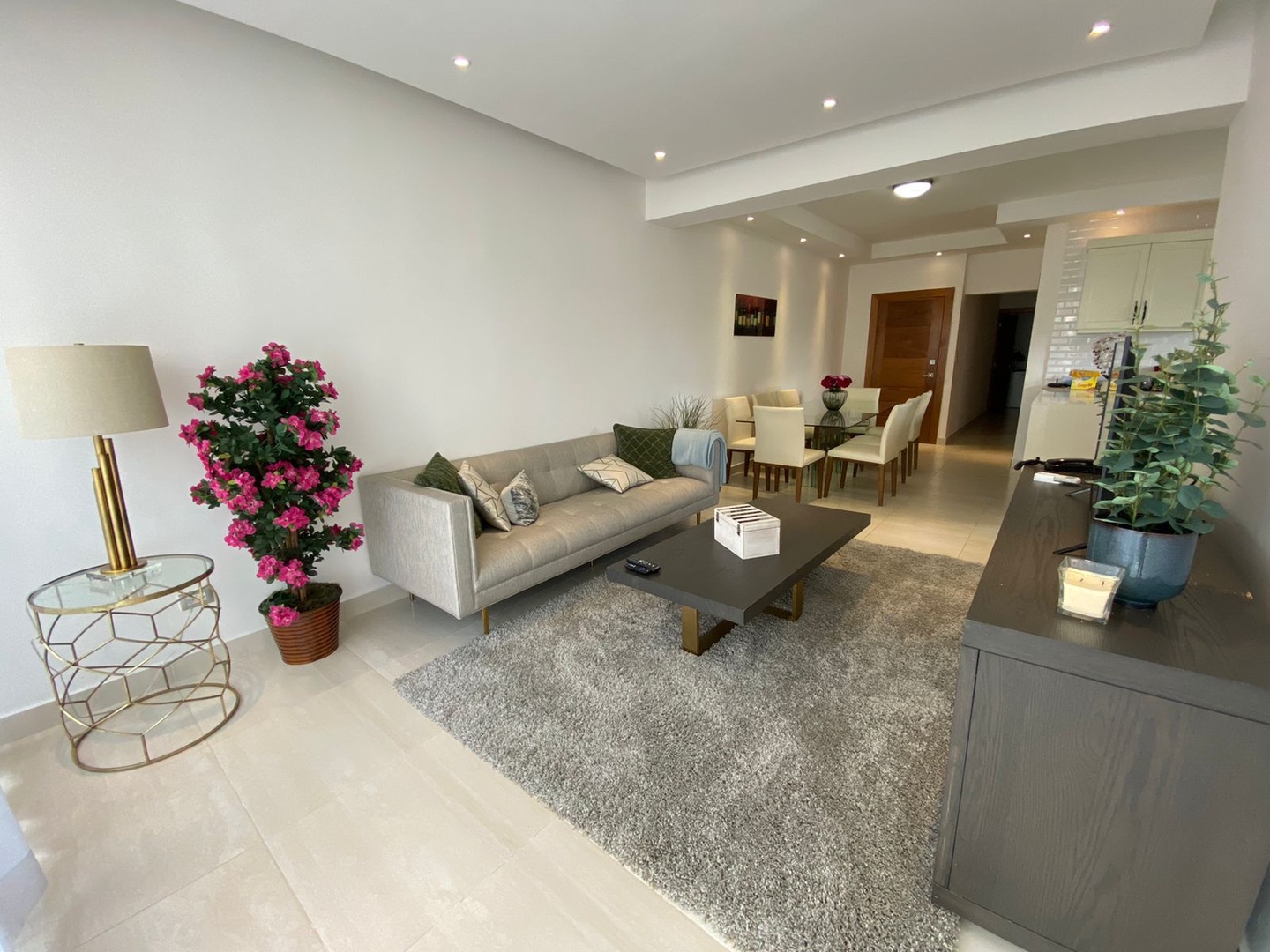 apartamentos - Vendo apartamento en 3er nivel en Los Cacicazgos