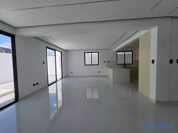 casas - Venta de casa con piscina en San Isidro 14