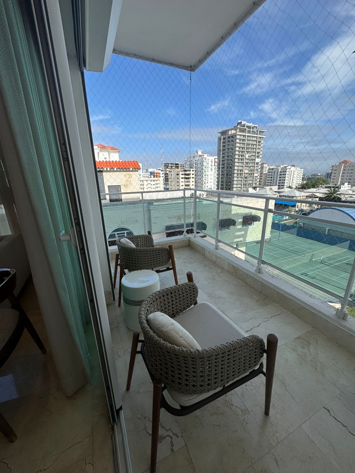 apartamentos - Apto Naco  apto Ens. Naco piso 6 con 3 habitaci 0