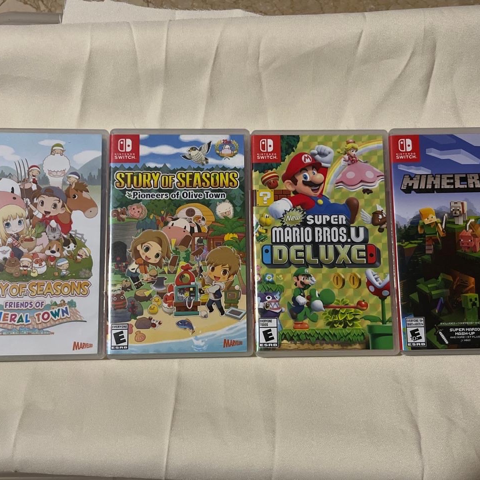 consolas y videojuegos - cintas de Nintendo switch (Story of seasons,minecraft, super Mario brosU deluxe)