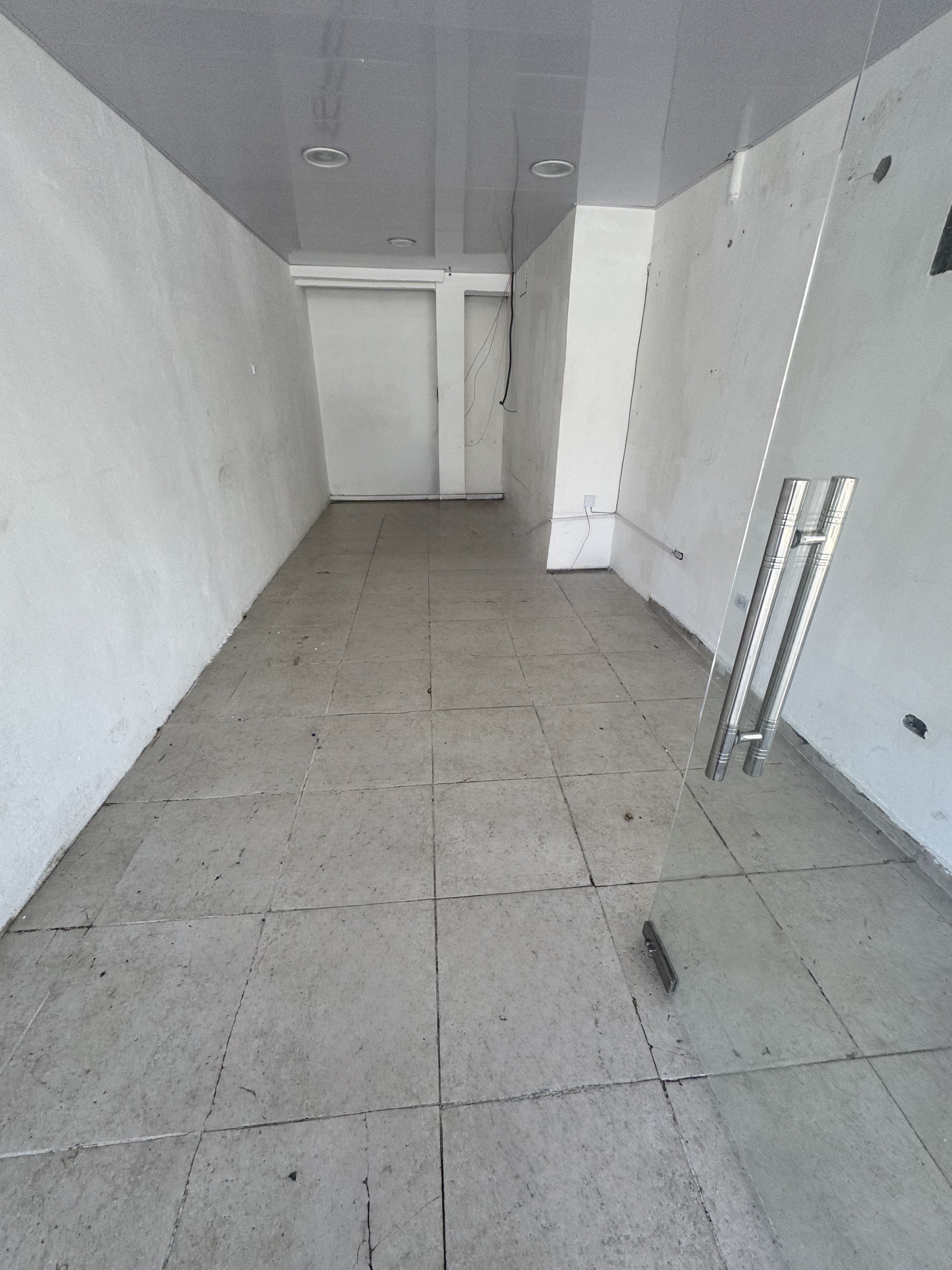oficinas y locales comerciales - local comercial  1