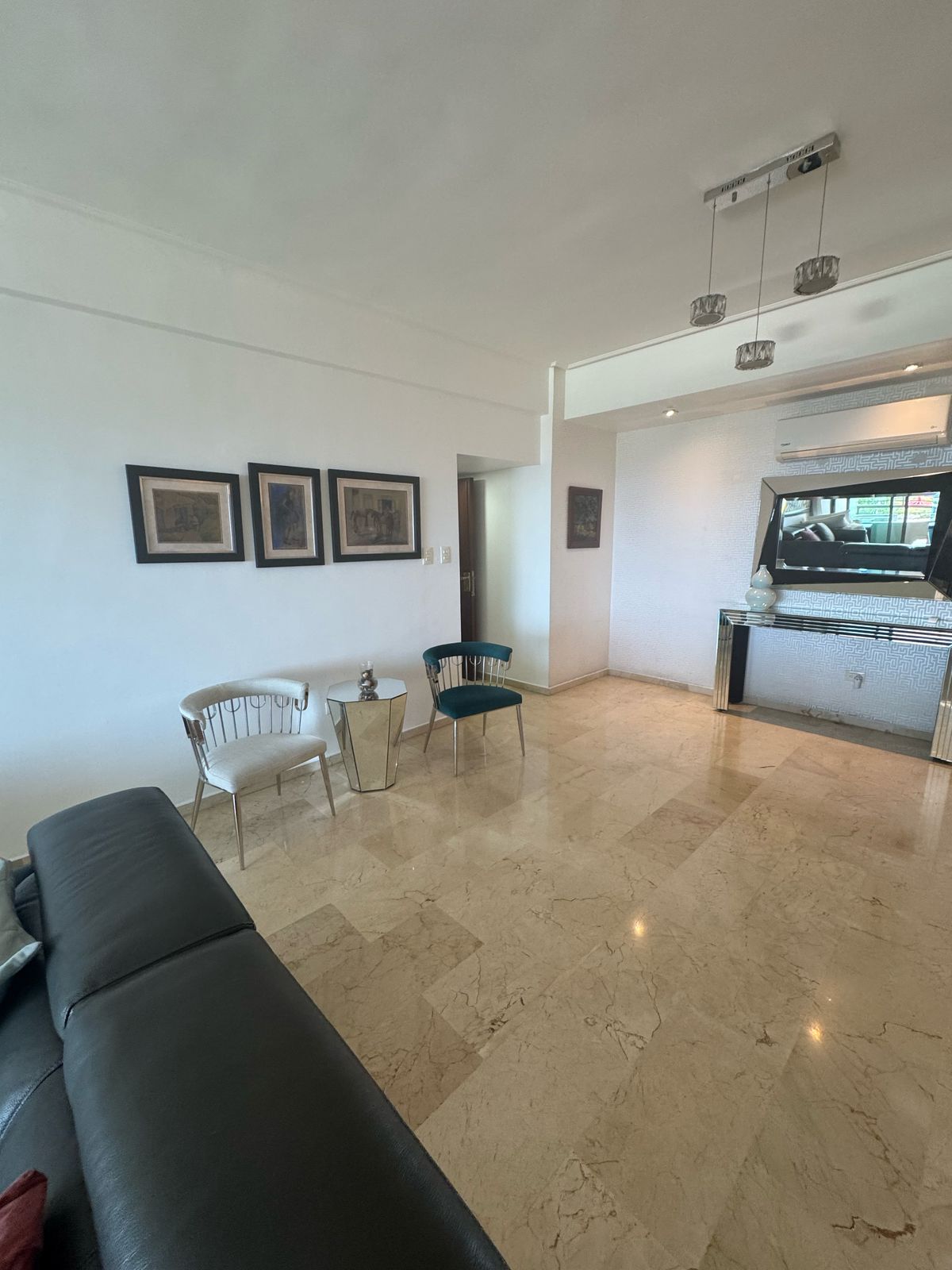 apartamentos - 8 En Torre Bolívar de La Esperilla 8