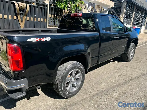 jeepetas y camionetas - chevolet colorado 2021 4