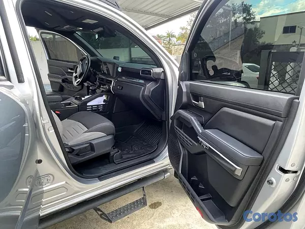 jeepetas y camionetas - Toyota tacoma trd pro 2024 clean carfax  8
