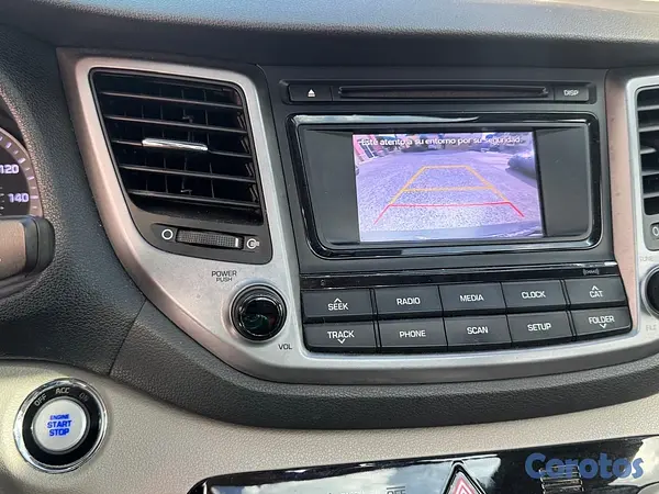 jeepetas y camionetas - Hyunda tucson 4*2 año 2017 18