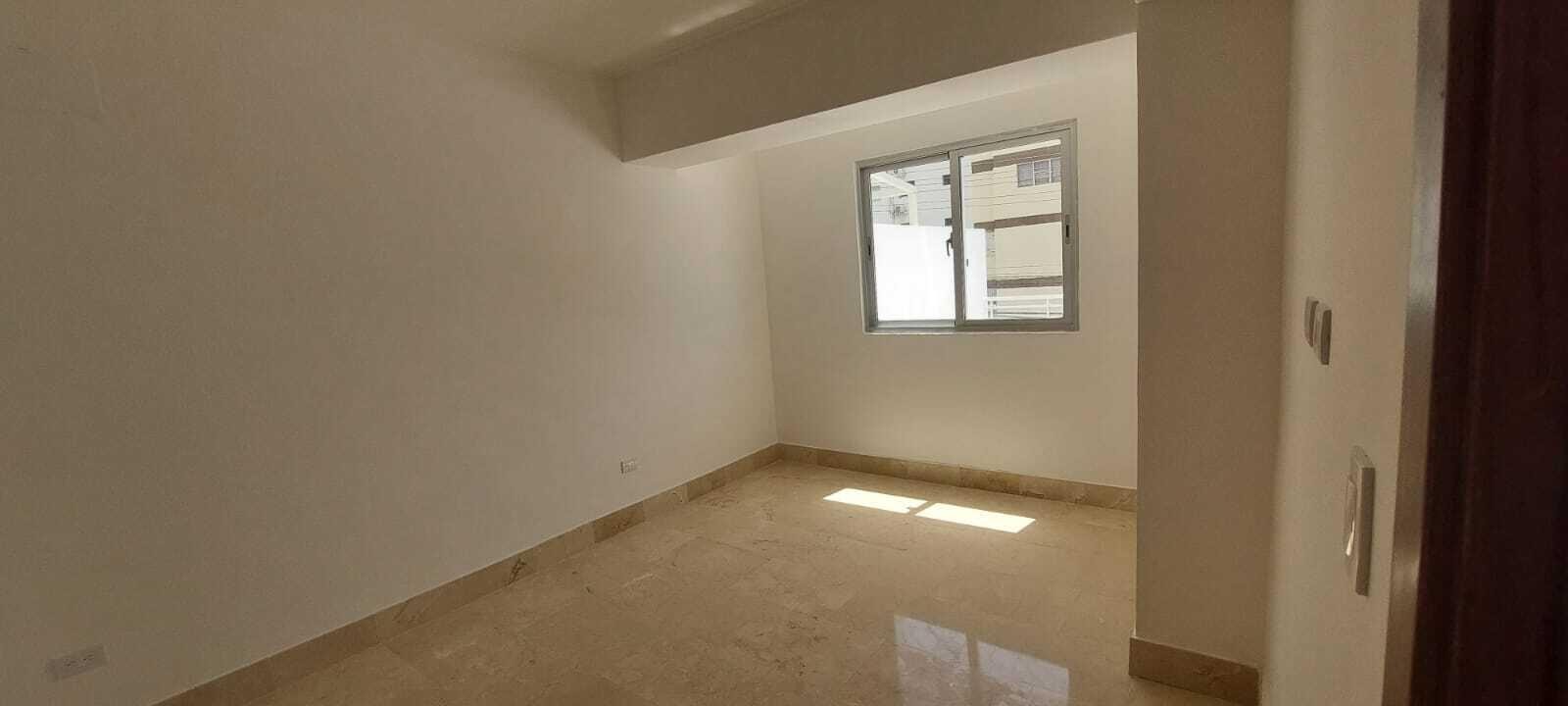 apartamentos - Apartamento en segundo nivel con terraza destechada, de dos habitaciones 4