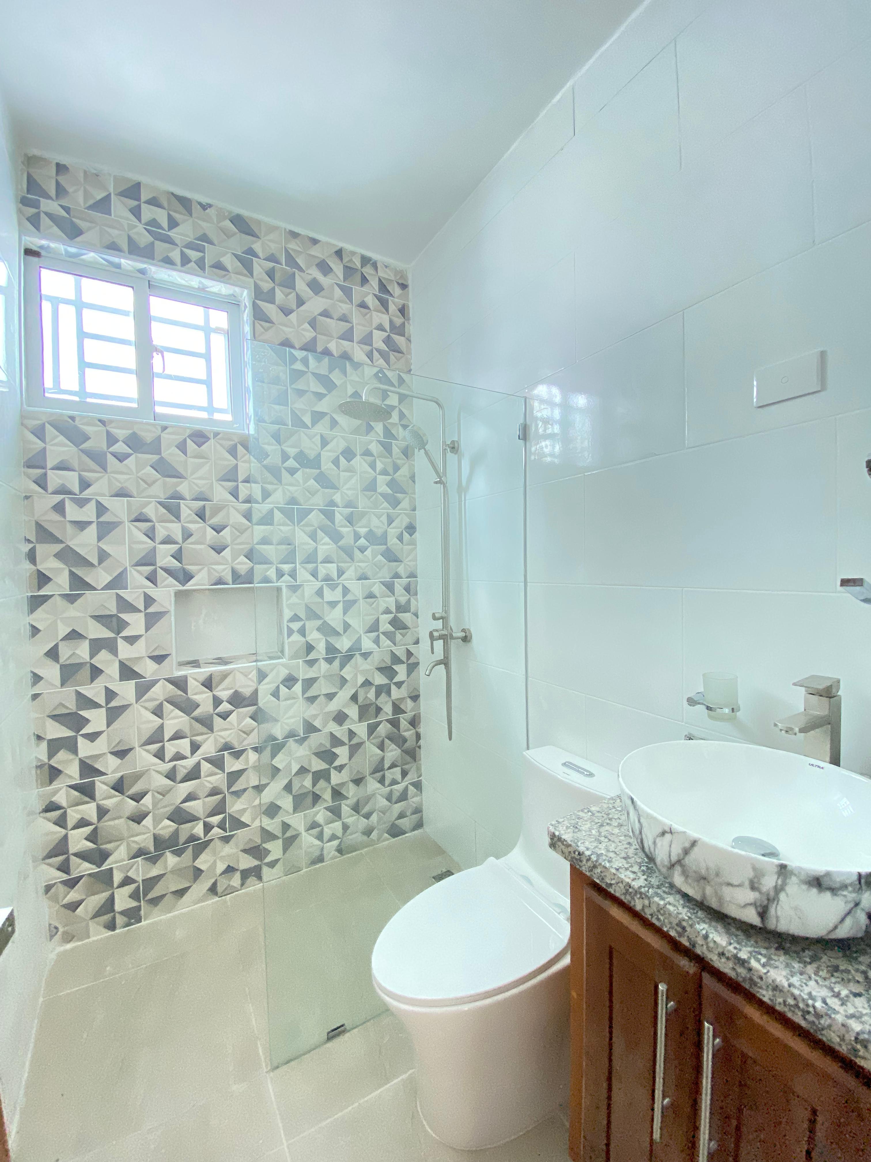 apartamentos - Apartamento 2do Nivel en Los Alamos  7