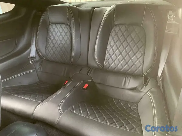 carros - Ford Mustang Ecoboost 2019 4