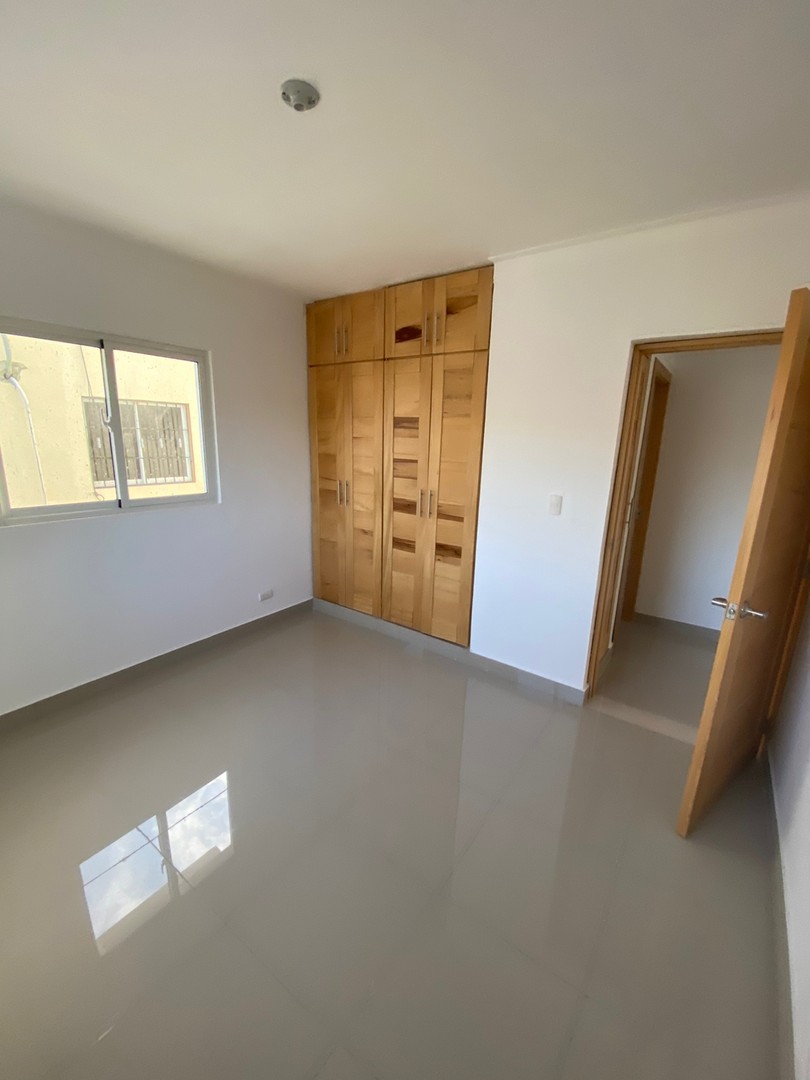 apartamentos - Apartamento en venta en Las Americas 4