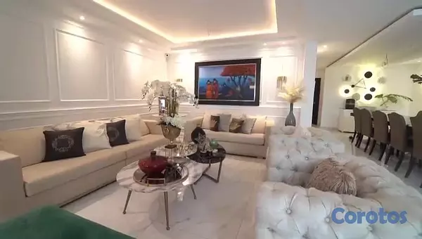 casas - vendo casa de lujo Arroyo hondo viejo 5 habitaciones con baño marquesina  6